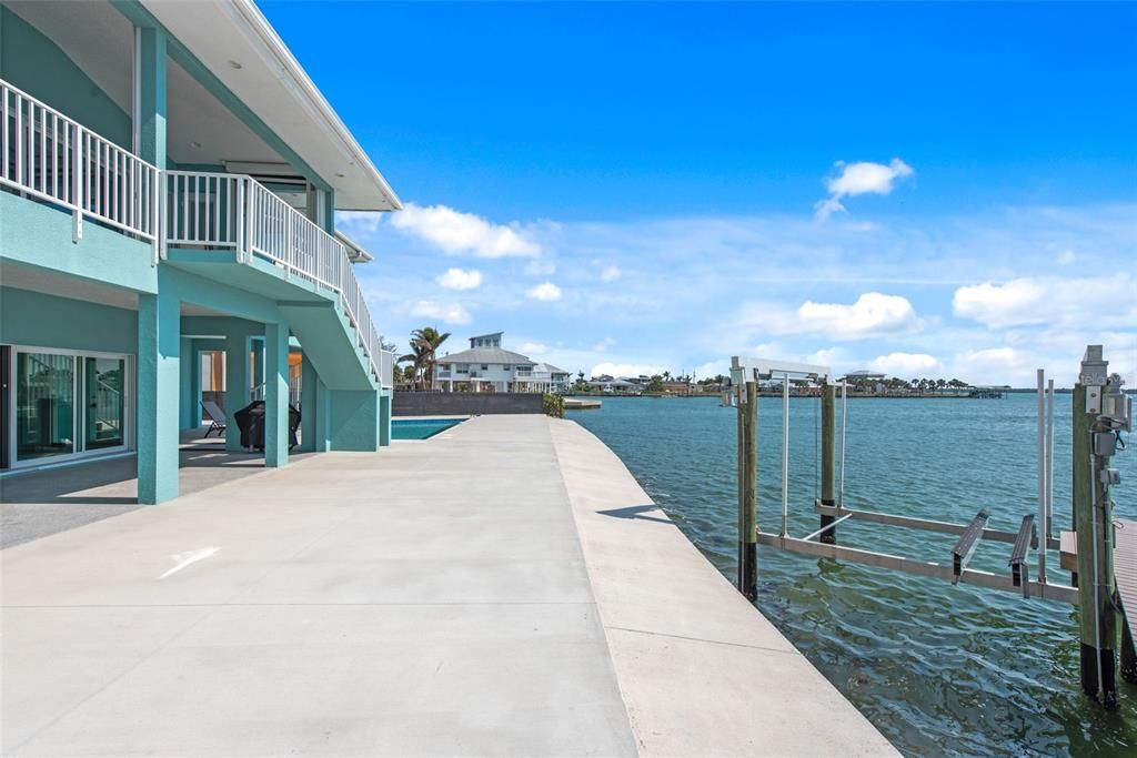 Exterior, Water