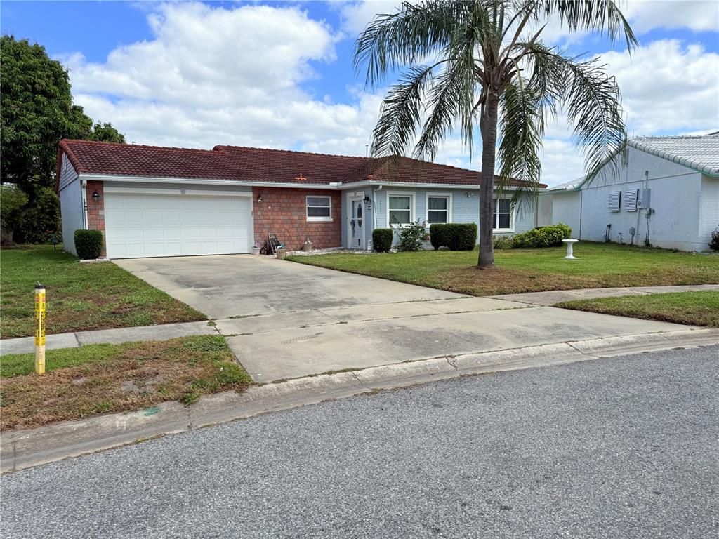 Attached, Exterior, Facade, Brick Facade, Ranch