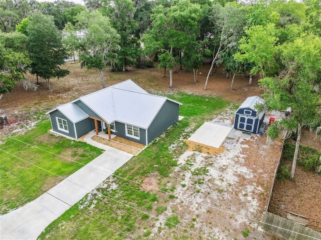Exterior, Drone