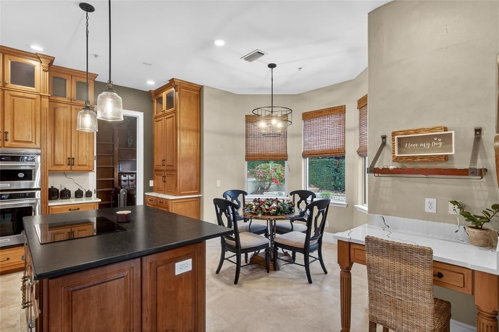 Dining room, Interior, Kitchen, Pendant Lights, Recessed Lighting, Stainless Steel Appliances