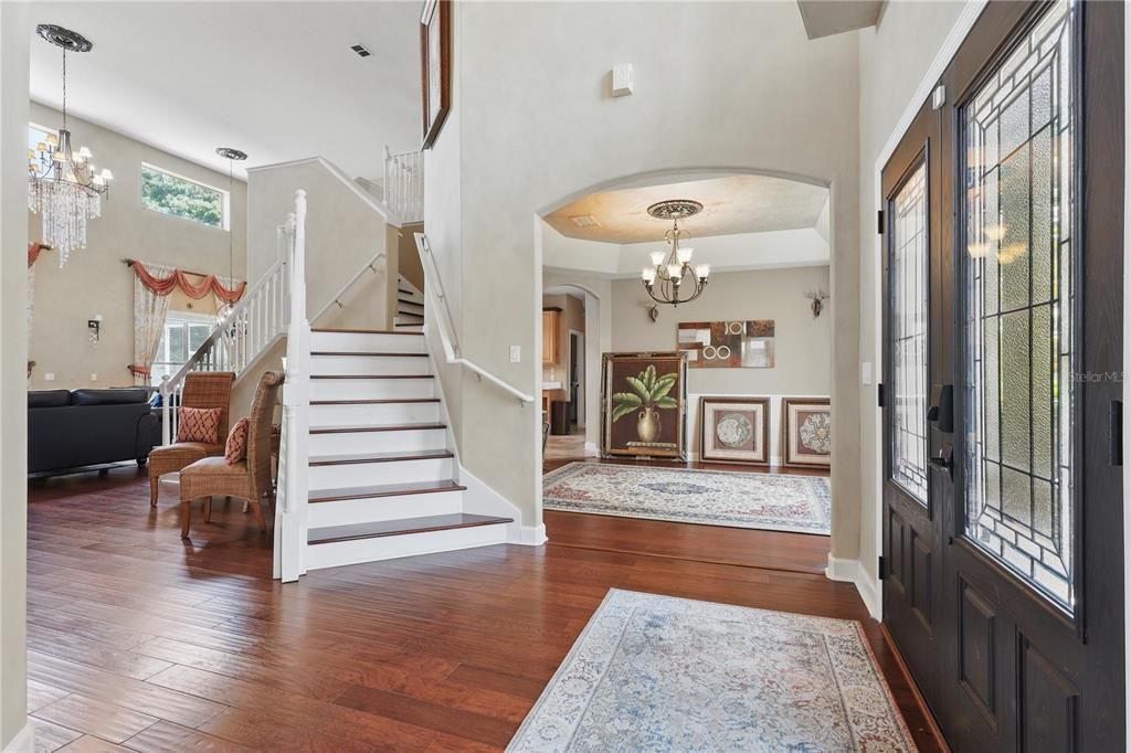 Chandelier, Interior, Wood Texture Flooring