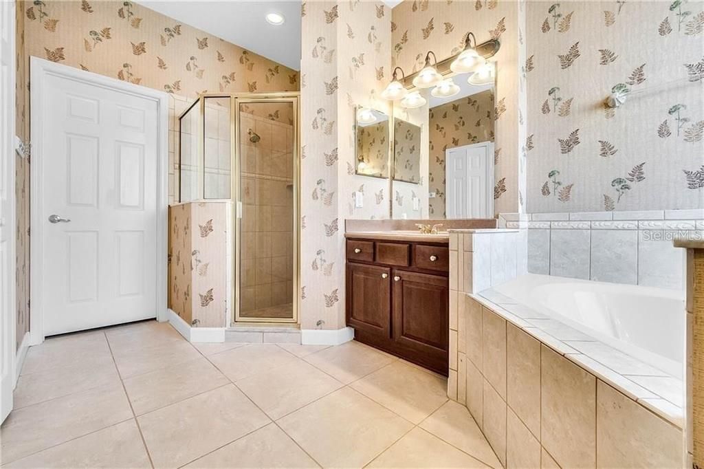 Bathroom, Glass Shower, Interior, Recessed Lighting, Tile Countertops