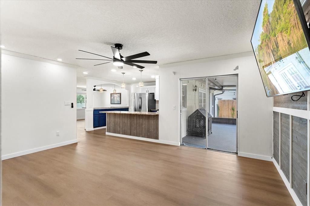 Interior, Kitchen, Pendant Lights, Recessed Lighting, Wood Texture Flooring