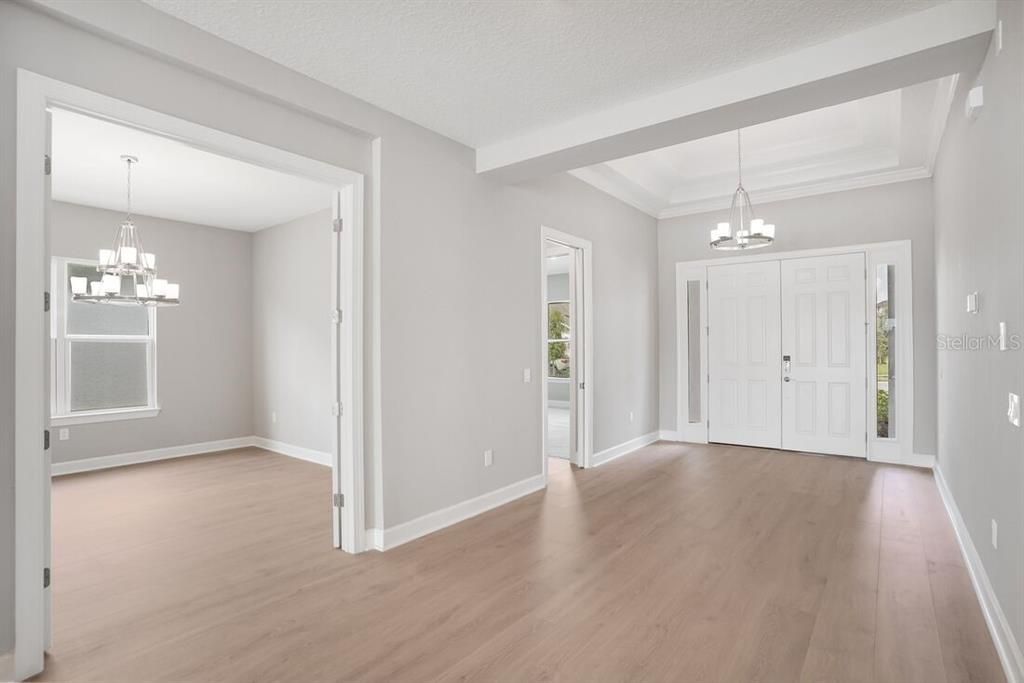 Chandelier, Empty room, Interior, Wood Texture Flooring