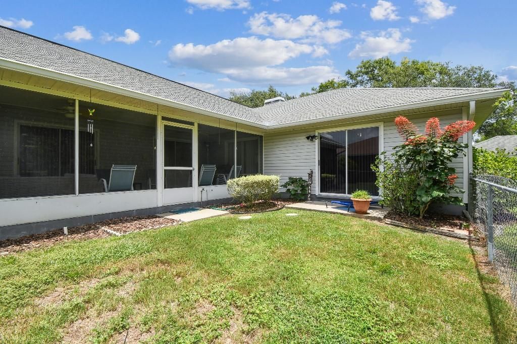 Backyard, Exterior