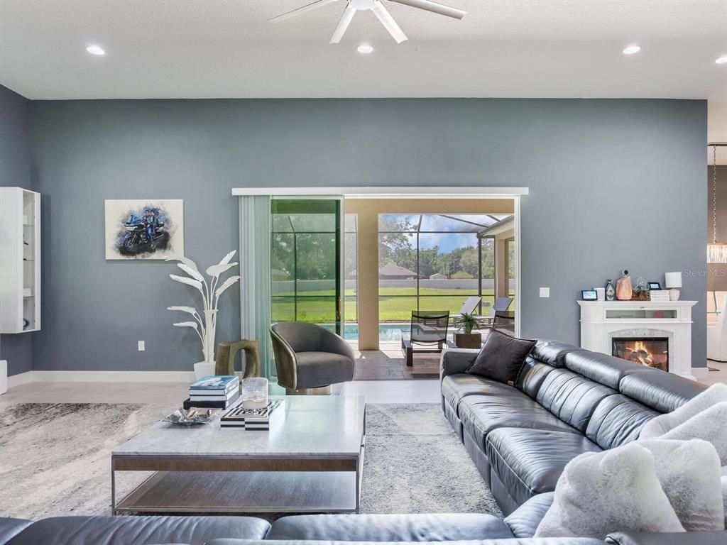 Fireplace, Interior, Living room, Recessed Lighting