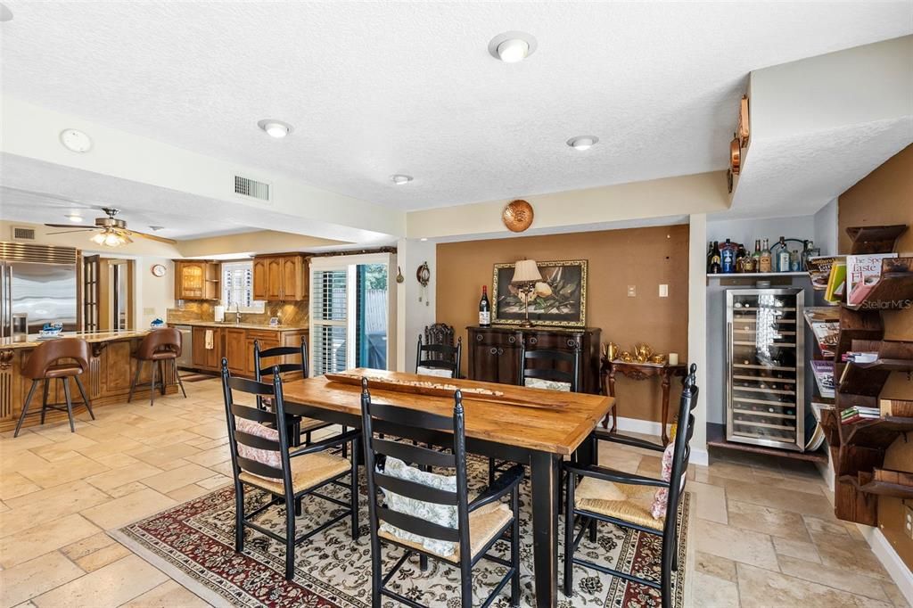 Dining room, Interior, Recessed Lighting
