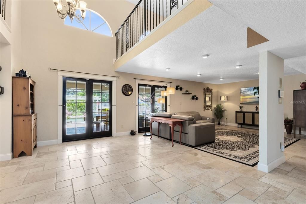 Chandelier, Interior, Living room, Recessed Lighting