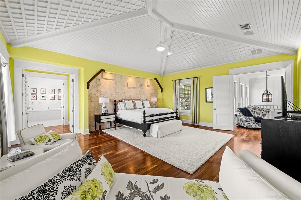 Bedroom, Interior, Pendant Lights, Wood Texture Flooring