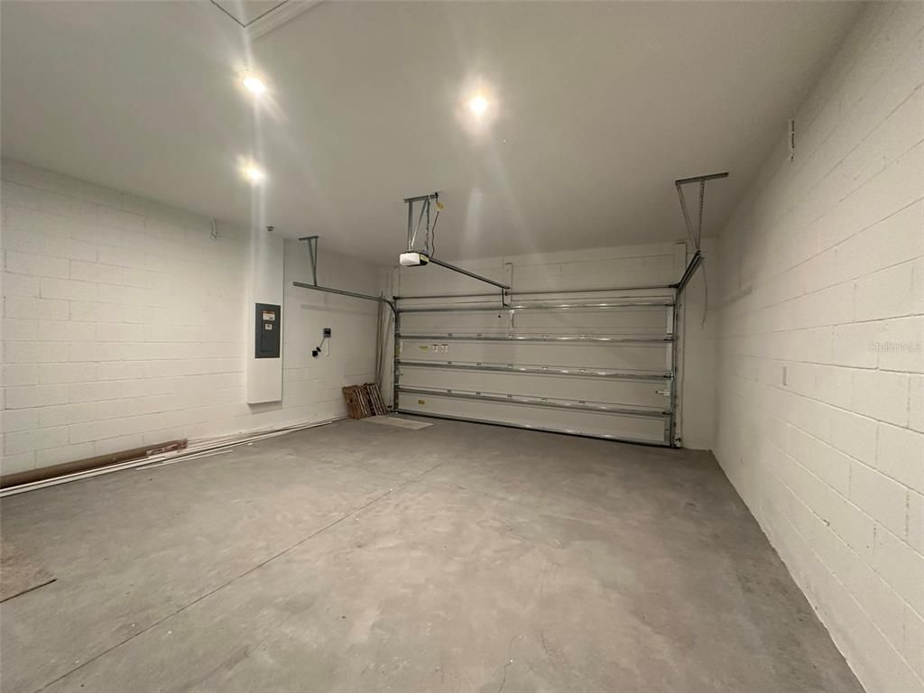 Garage, Interior, Recessed Lighting