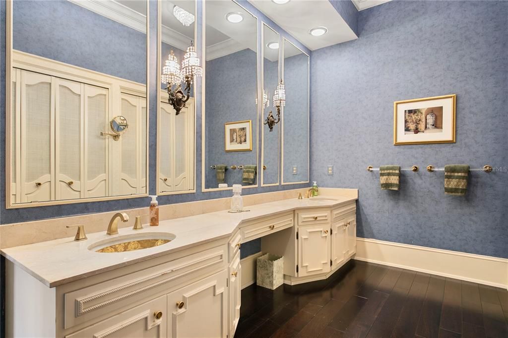 Bathroom, Dual Sink Vanities, Interior, Recessed Lighting, Wood Texture Flooring