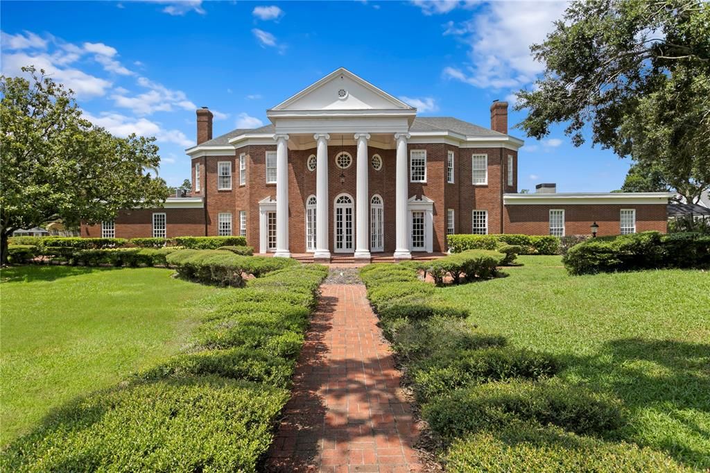 Backyard, Exterior, Facade, Brick Facade, Georgian
