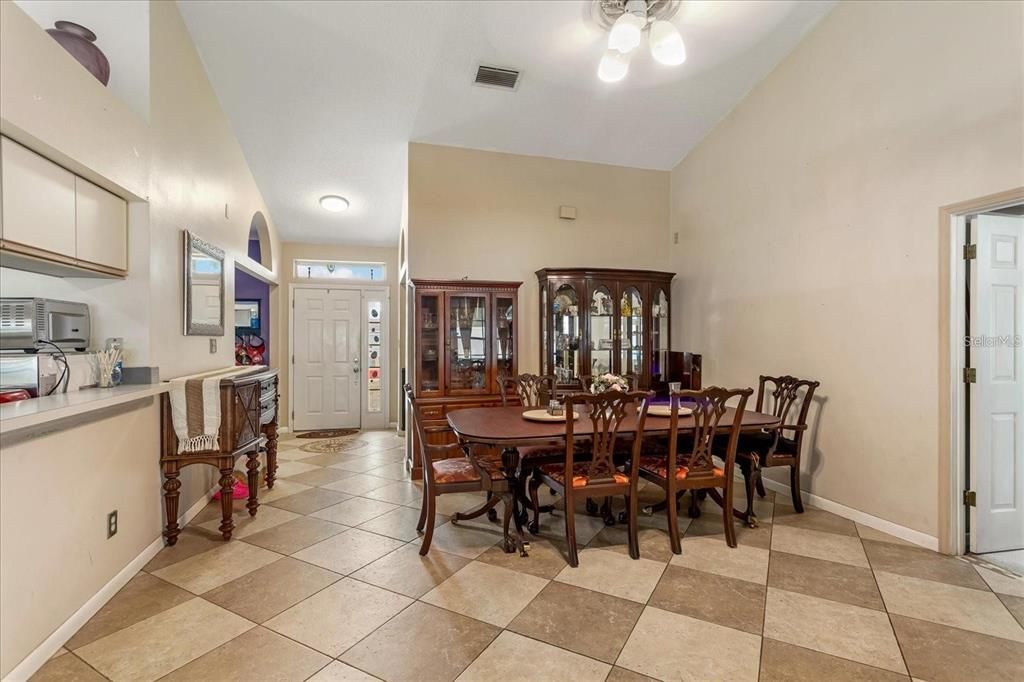 Dining room, Interior