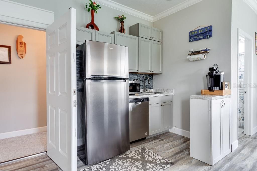 Interior, Kitchen, Stainless Steel Appliances, Wood Texture Flooring