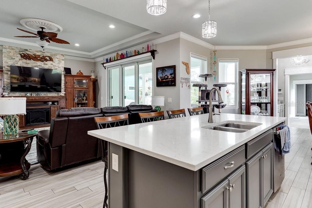 Fireplace, Interior, Kitchen, Living room, Pendant Lights, Recessed Lighting, Wood Texture Flooring