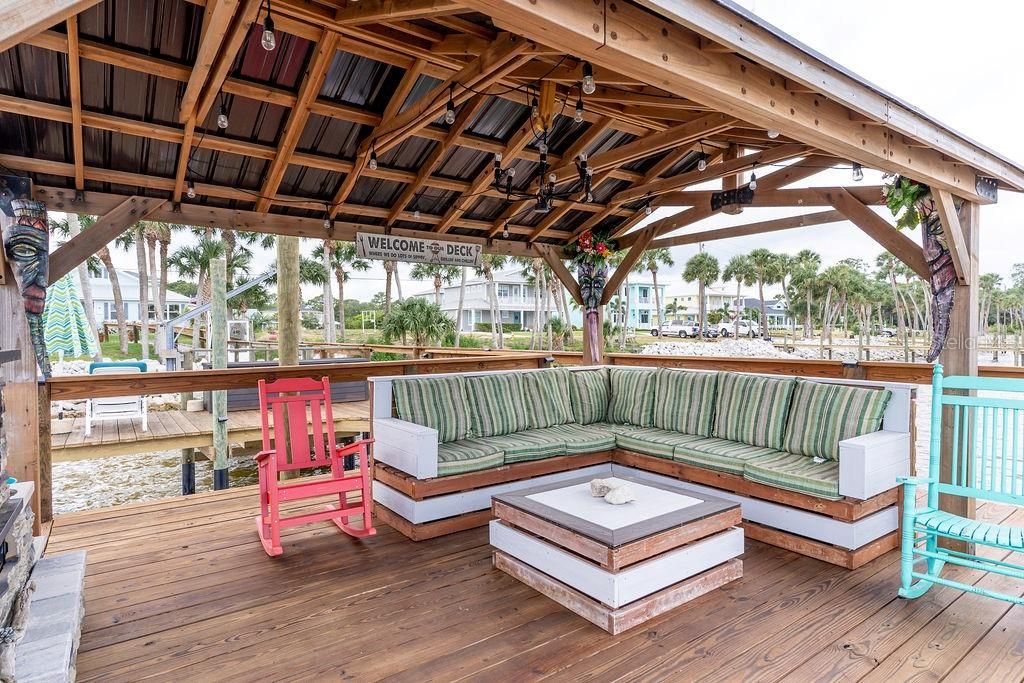 Exterior, Wood Texture Flooring