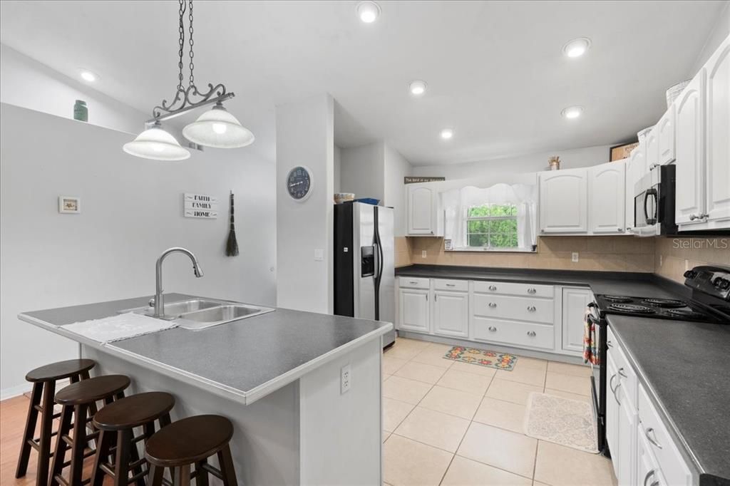 Interior, Kitchen, Pendant Lights, Recessed Lighting