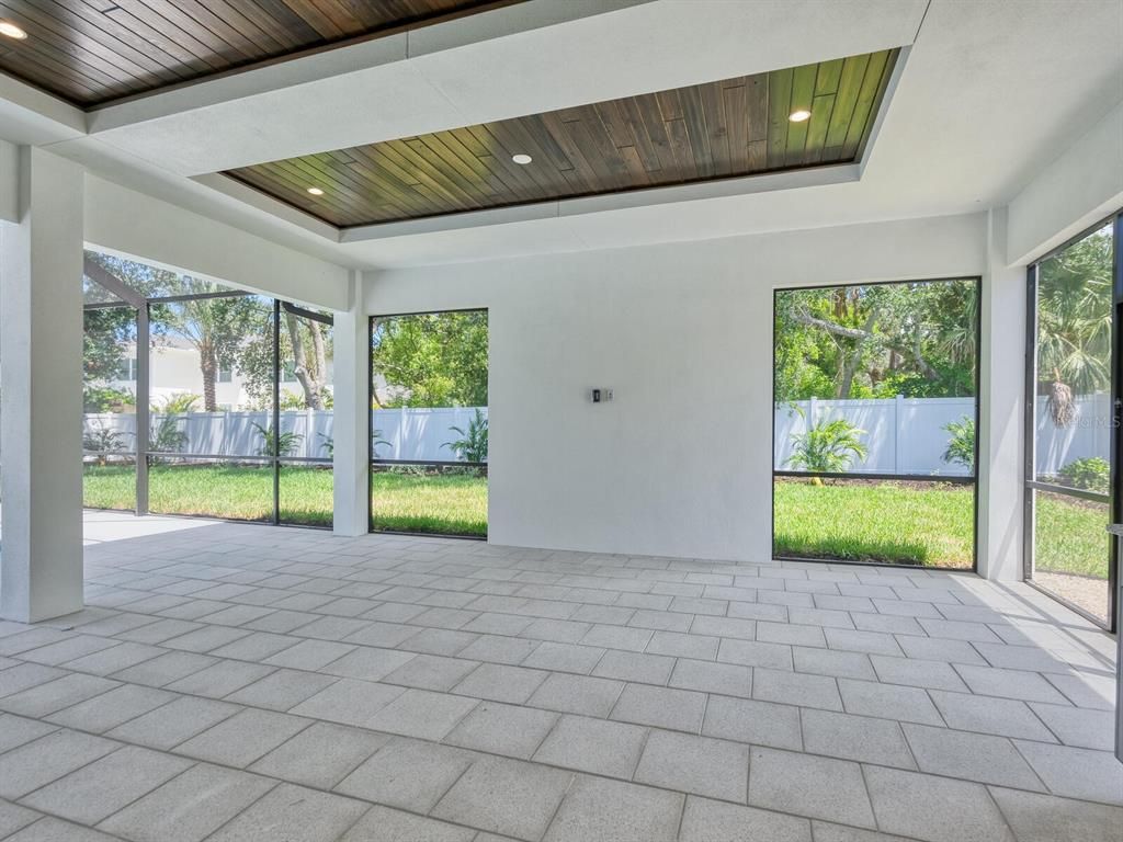 Empty room, Interior, Recessed Lighting, Sun Room, Wooden Ceilings