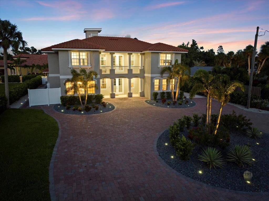 Backyard, Exterior, Facade, Mediterranean
