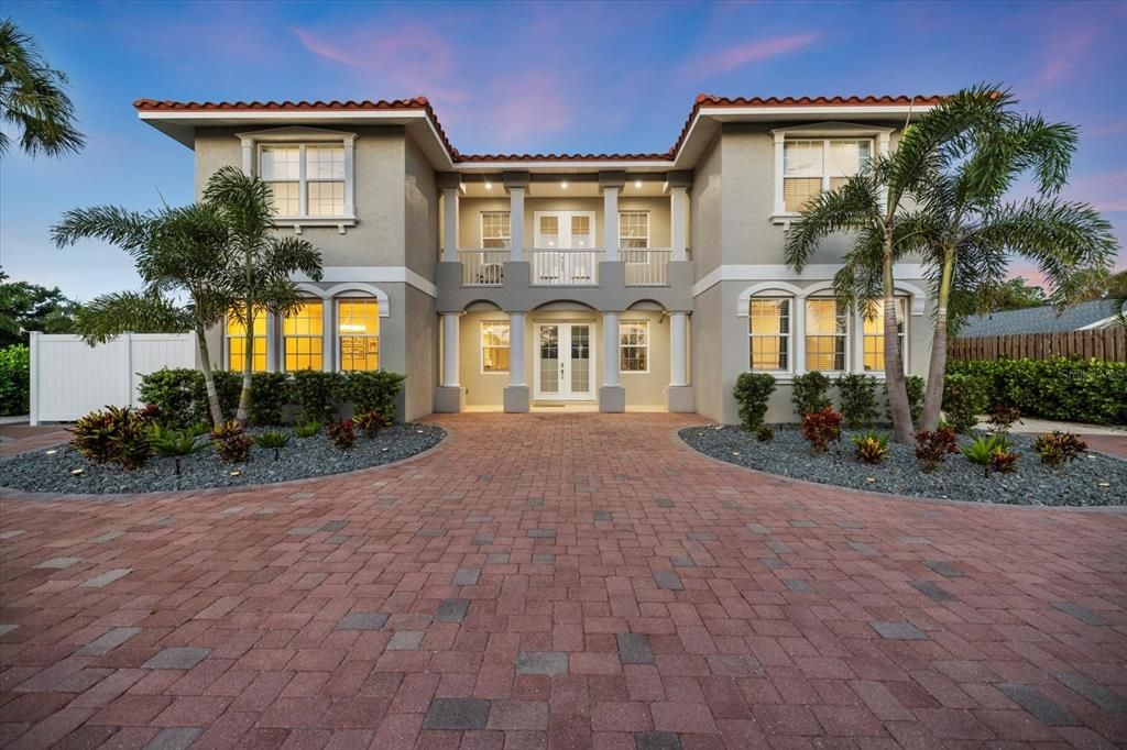 Backyard, Exterior, Facade, Mediterranean