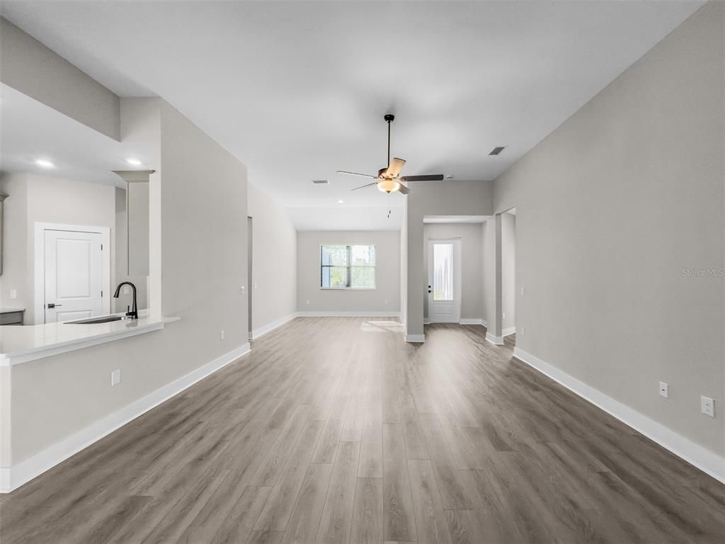 Empty room, Interior, Recessed Lighting, Wood Texture Flooring