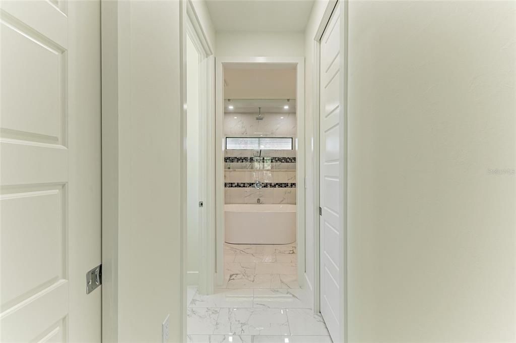 Bathroom, Interior, Marble, Recessed Lighting