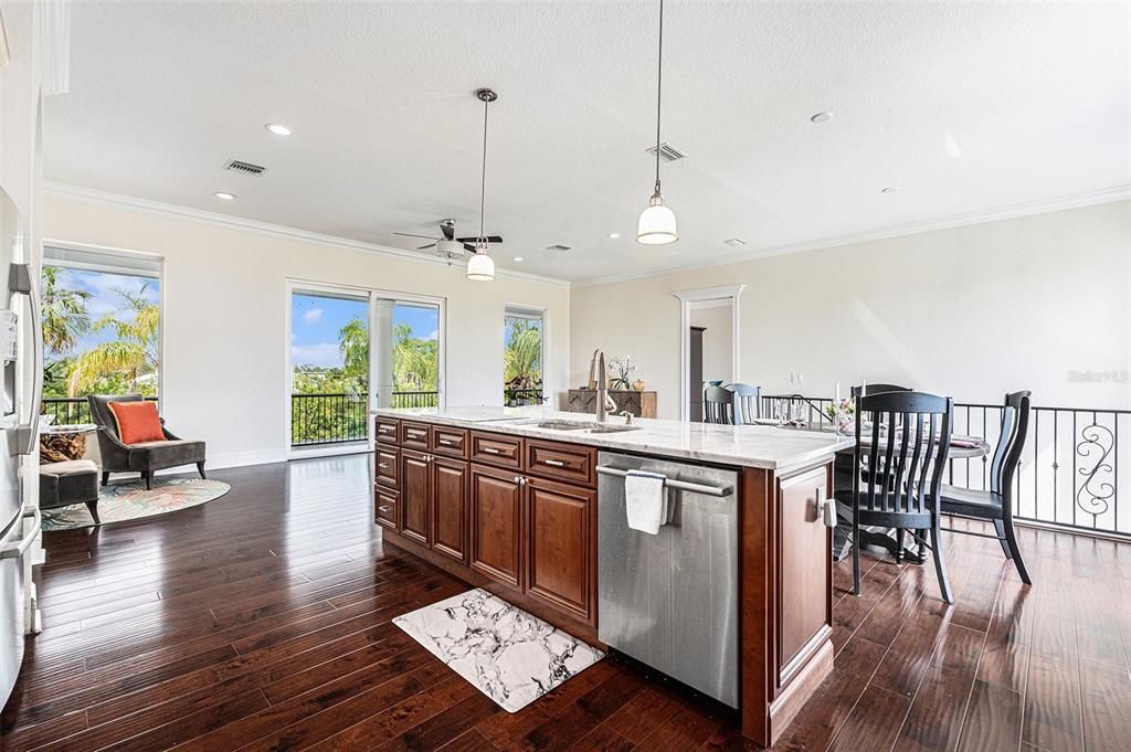 Dining room, Interior, Kitchen, Pendant Lights, Recessed Lighting, Wood Texture Flooring
