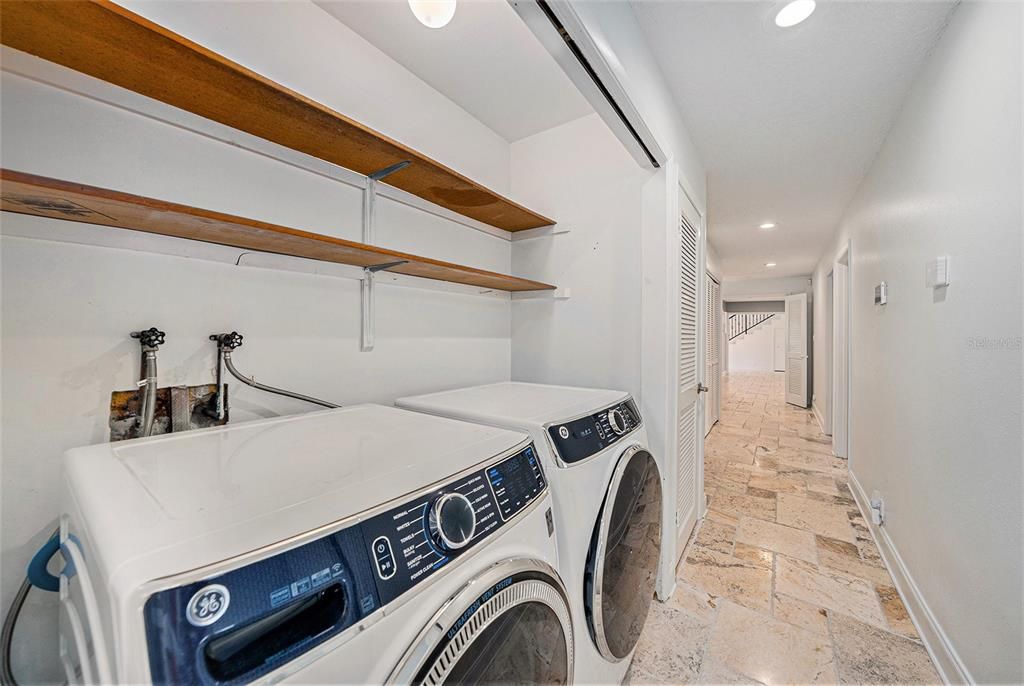 Interior, Recessed Lighting, Washer