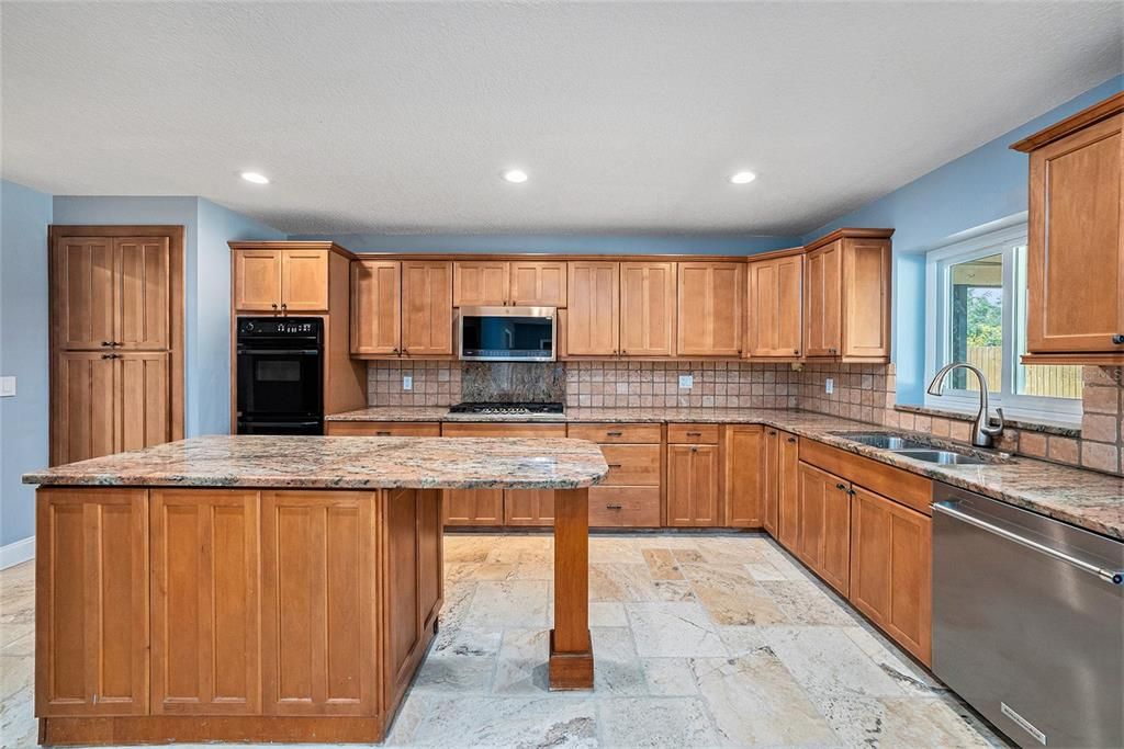 Interior, Kitchen, Recessed Lighting