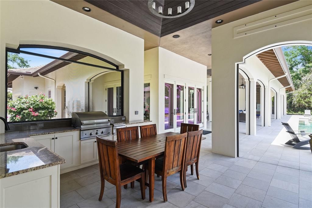 Exterior, Outdoor Kitchen