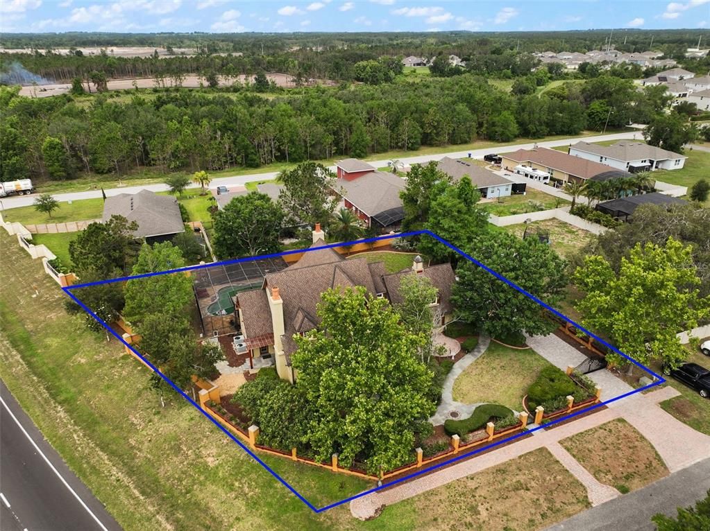 Exterior, Drone