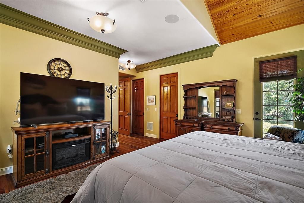 Bedroom, Interior, Wooden Ceilings, Wood Texture Flooring