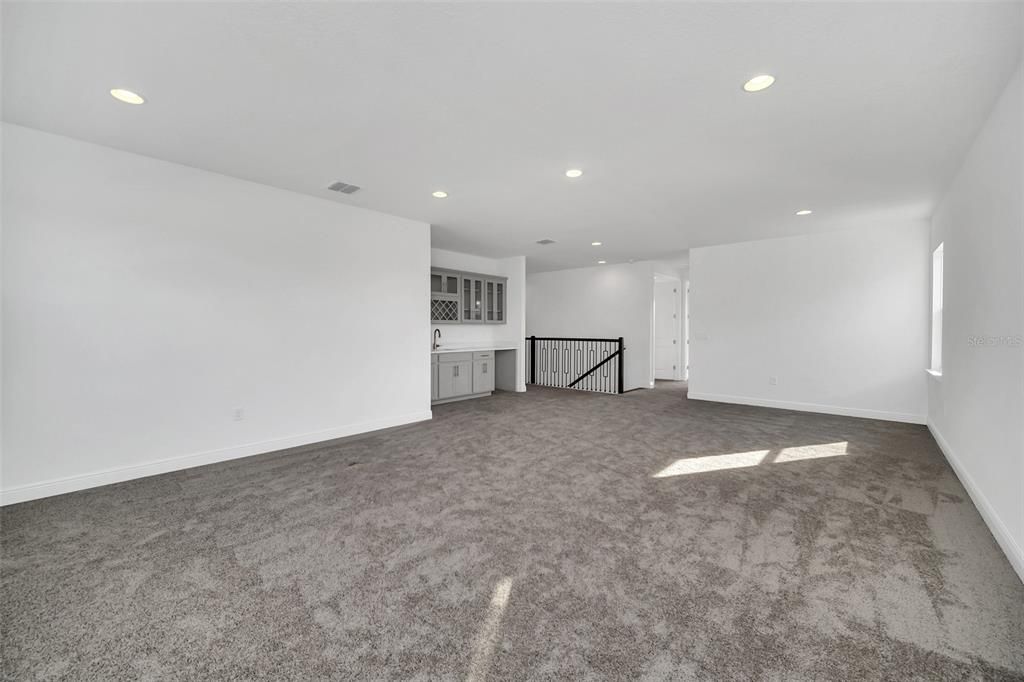 Empty room, Interior, Kitchen, Recessed Lighting