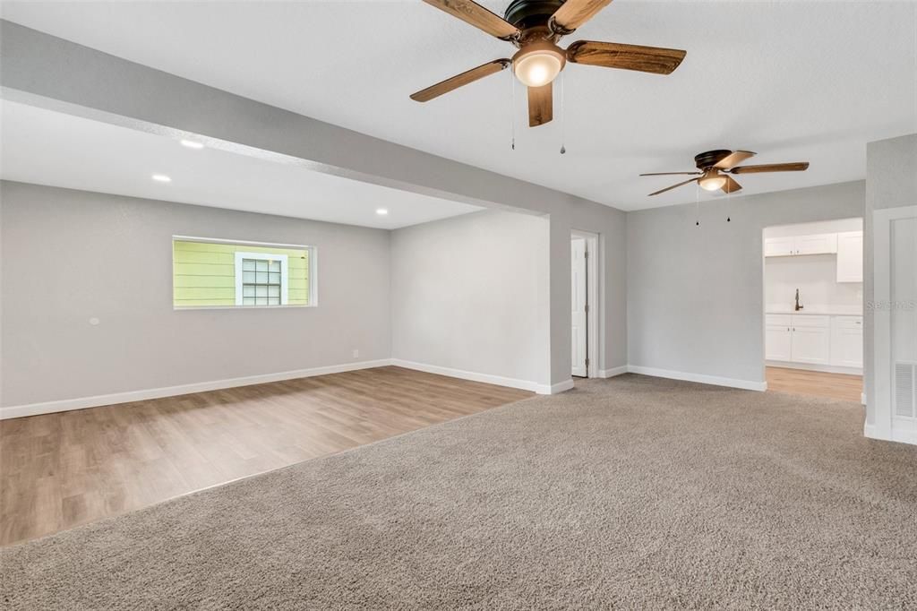 Empty room, Interior, Recessed Lighting, Wood Texture Flooring