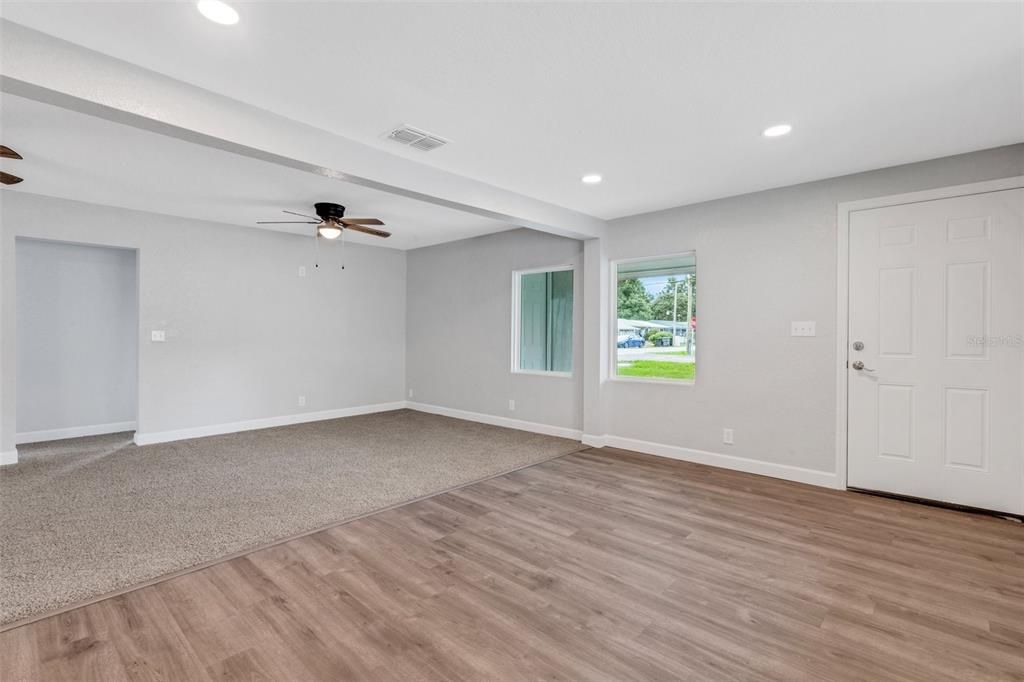 Empty room, Interior, Recessed Lighting, Wood Texture Flooring