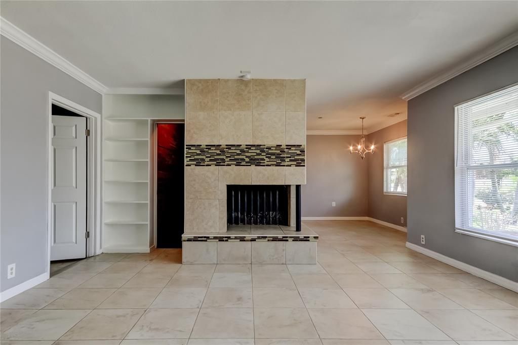 Chandelier, Empty room, Fireplace, Interior, Pendant Lights