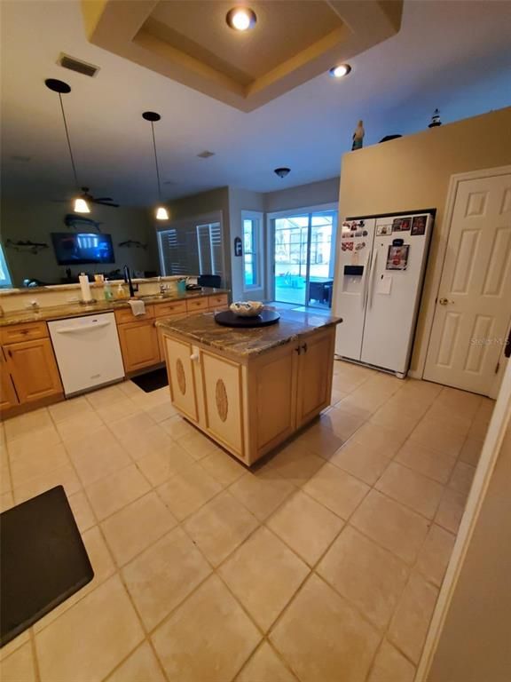 Interior, Kitchen, Pendant Lights, Recessed Lighting