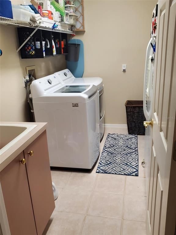 Interior, Washer
