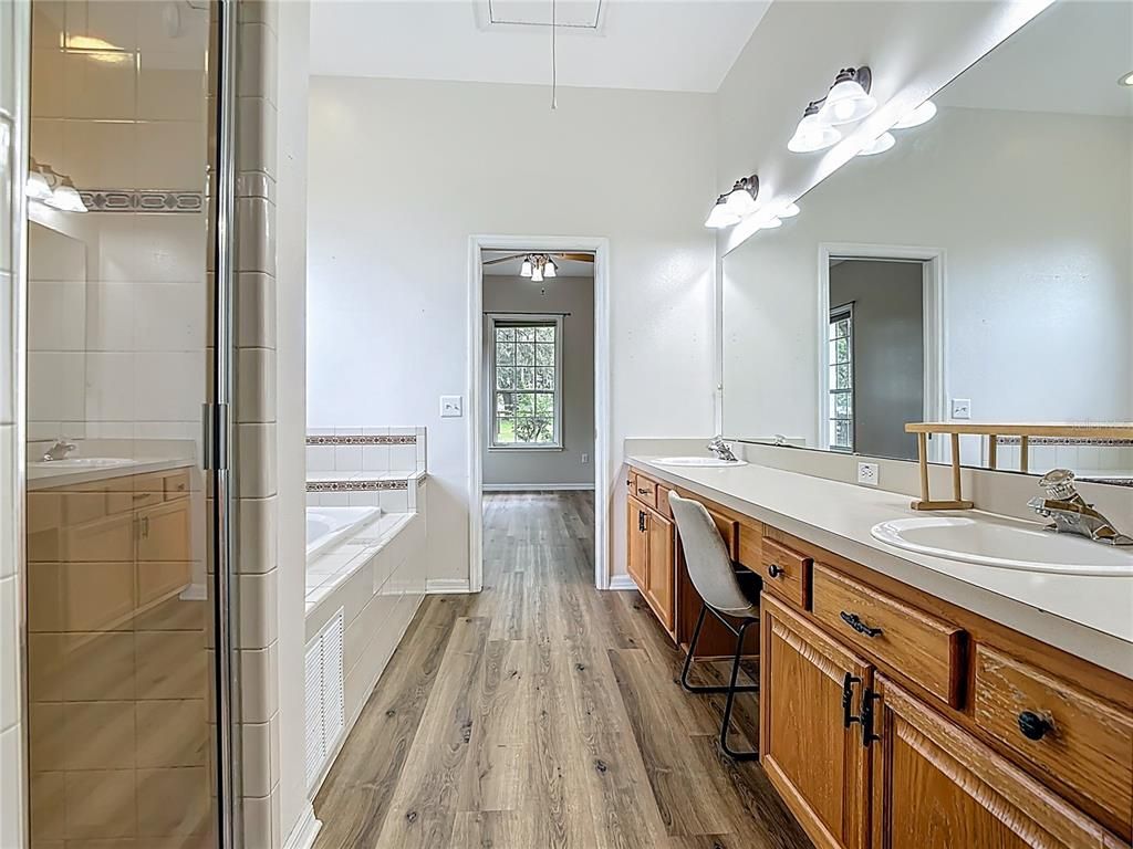 Bathroom, Dual Sink Vanities, Interior, Wood Texture Flooring