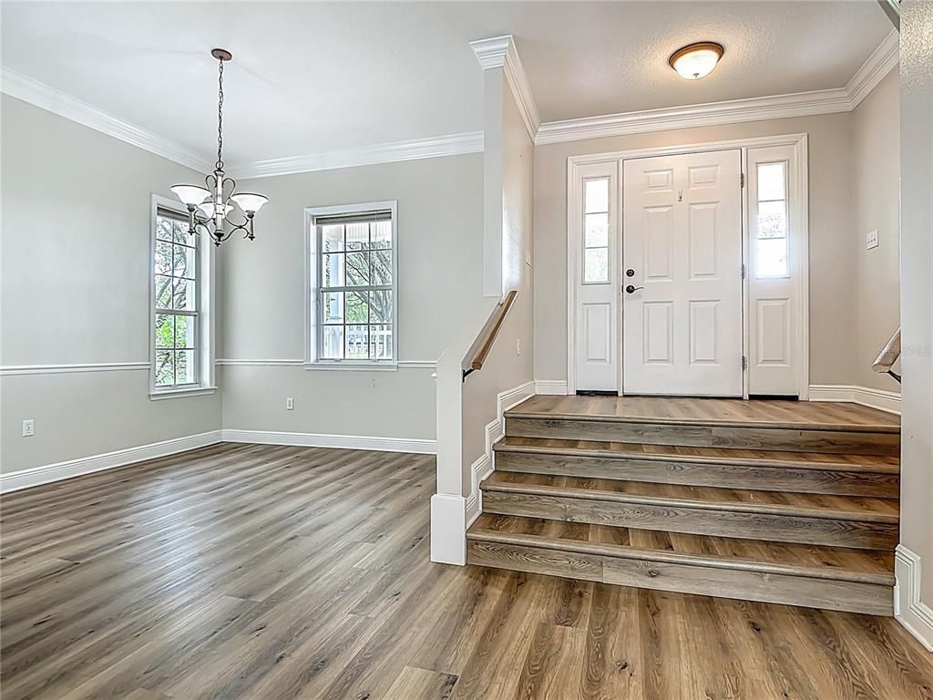 Chandelier, Empty room, Interior, Wood Texture Flooring