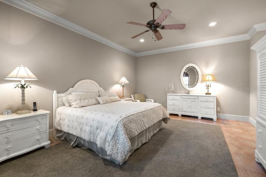 Bedroom, Interior, Recessed Lighting