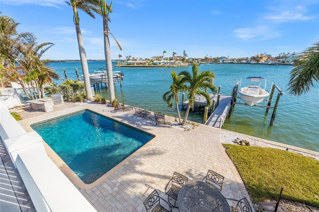 Exterior, Pool, Water