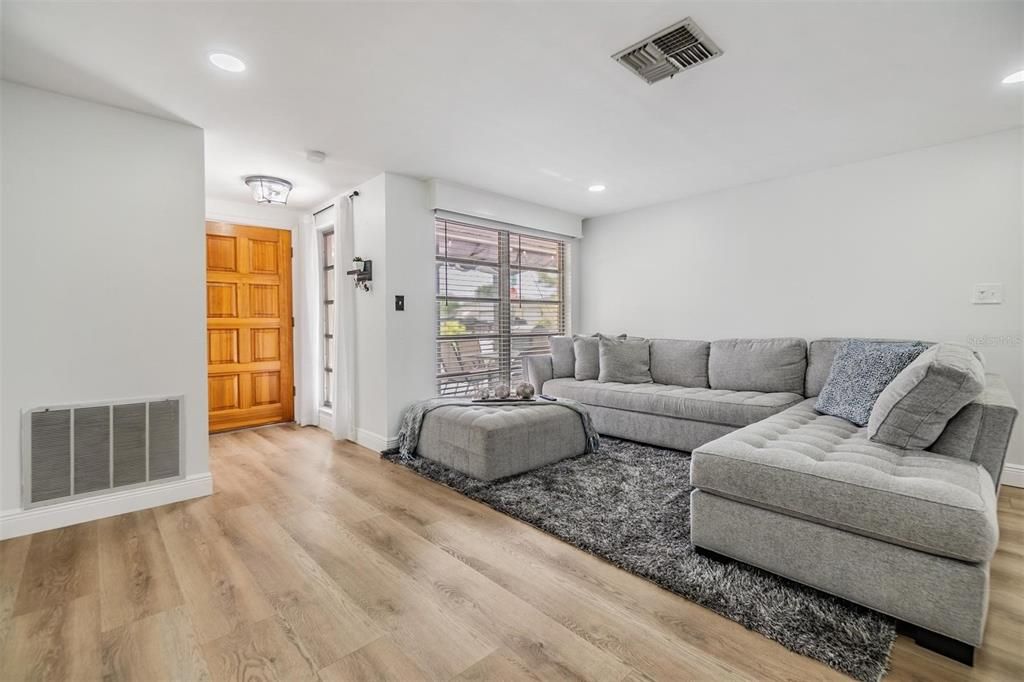 Interior, Living room, Recessed Lighting, Wood Texture Flooring