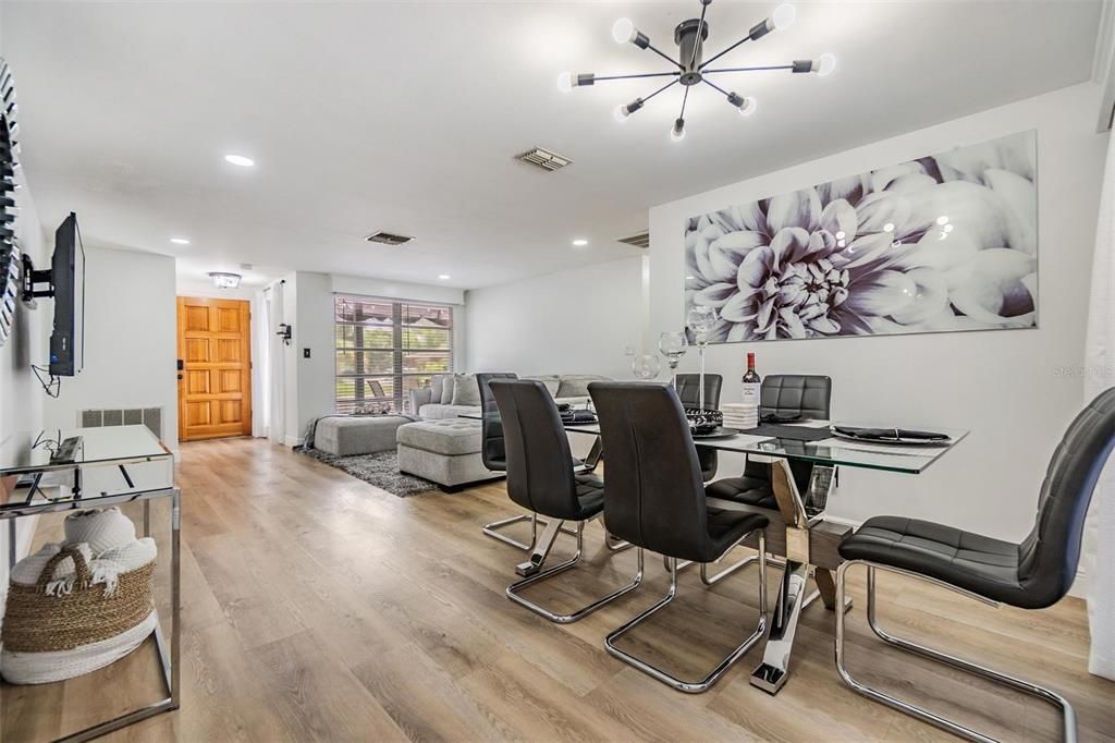 Home Office, Interior, Pendant Lights, Recessed Lighting, Wood Texture Flooring