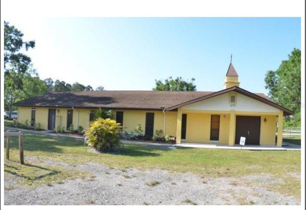 Attached, Backyard, Exterior, Facade, Ranch