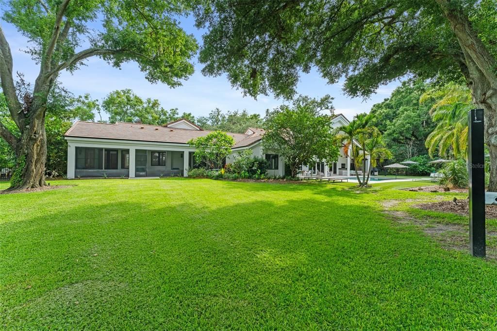 Backyard, Exterior