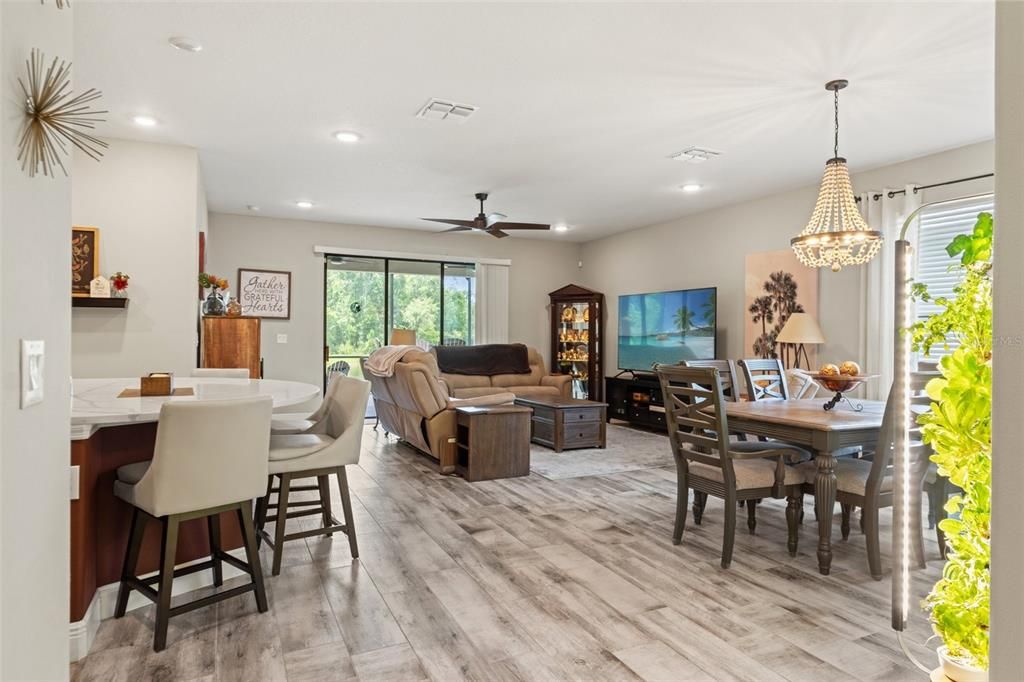 Dining room, Interior, Living room, Pendant Lights, Recessed Lighting, Wood Texture Flooring