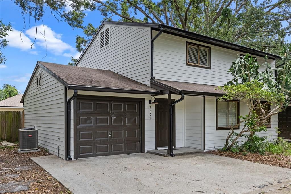 Detached Garage, Exterior