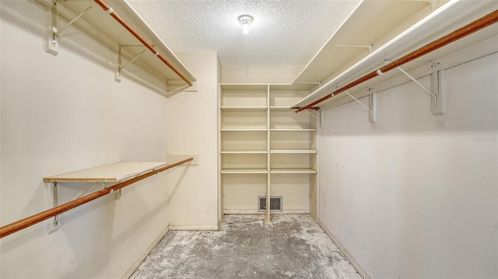 Interior, Walk-in Closets