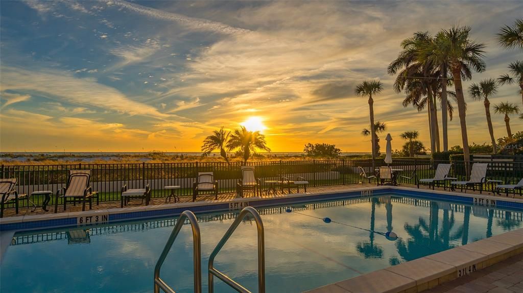 Exterior, Pool, Water